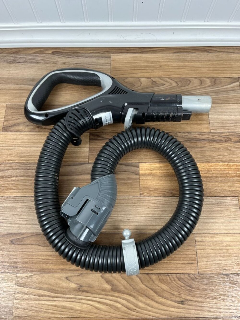 GENUINE Replacement HANDLE AND HOSE for Shark UV810 Upright Vacuum Cleaner
